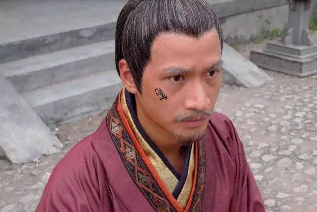 國(guó)君駕崩，欺負(fù)孤兒寡母，趙氏孤兒之祖趙盾是“董卓”嗎？