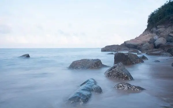 Photoshop調(diào)出通透大氣的海景風光照片(1)