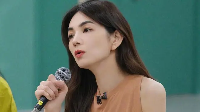 谢娜罕聊快本停播：工作了很多年的节目突然没了