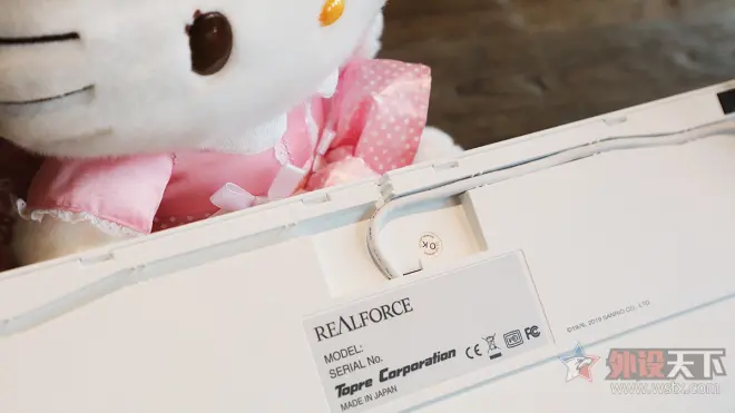 REALFORCE燃風(fēng)&Hello Kitty合作款靜電容鍵盤