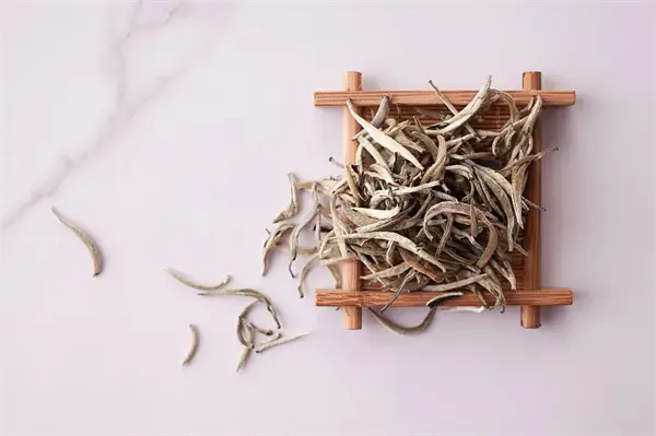 买白茶怎么选择 白茶品质辨别方法分享
