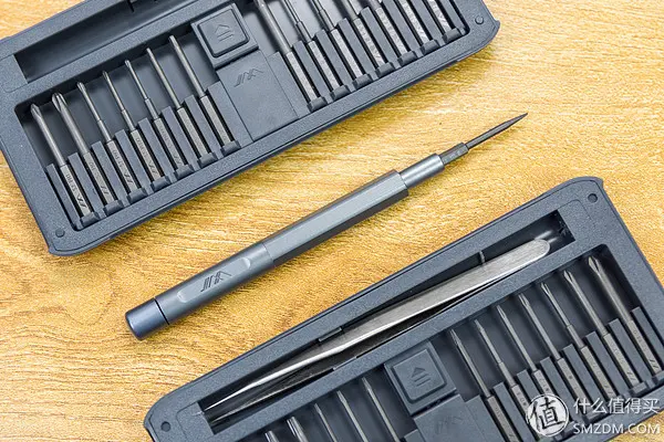 小而美的拆解工具：吉米家居 JM-GNT30 30件精密螺絲刀套裝の上手體驗(yàn)